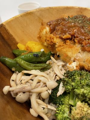 Undercooked mushrooms  at Plantude 플랜튜드 in Seoul