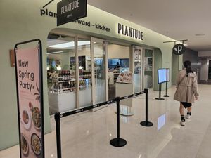  at Plantude 플랜튜드 in Seoul