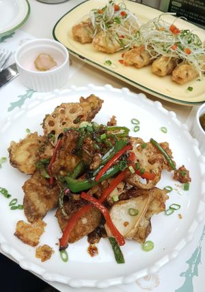 Fried Mushrooms and Tofu (Gangjeong) at Plantude 플랜튜드 in Seoul