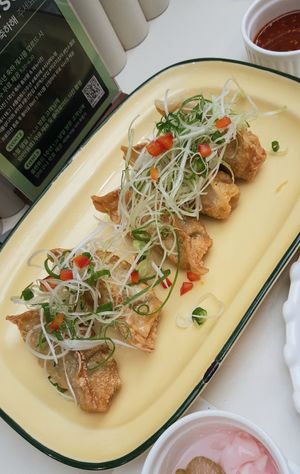Gyoza Dumplings at Plantude 플랜튜드 in Seoul