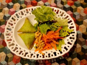 The appetizer: vegan samosas with walnut salad at Carvalho in Chaves