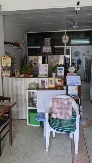 Cafe signs at Lamai Veggie in Koh Samui