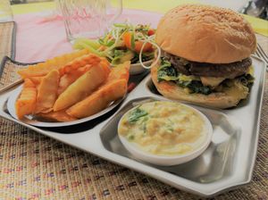 Burger & Fries at Lamai Veggie in Koh Samui