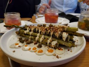 Asparagus with sauce at Conceria in Montreal