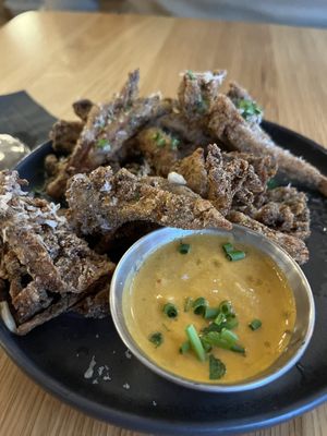 Fungo della Criniera del Leone Fritta  at Conceria in Montreal