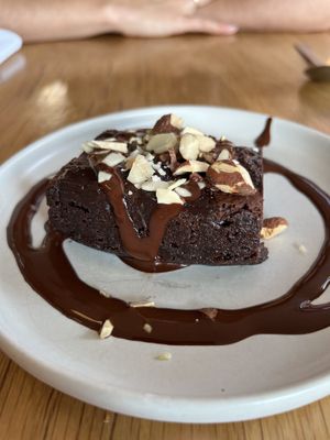 Brownie  at Conceria in Montreal