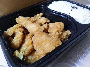 Lemon chk'n at Vegify in Knoxfield