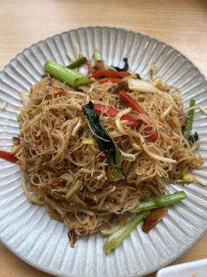 Singapore noodles- specify no egg  at Vegify in Knoxfield