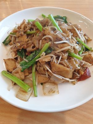 Char kueh teow $16.00: bland at Vegify in Knoxfield