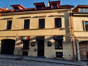 OUtside at Pronto Pizza in Vilnius