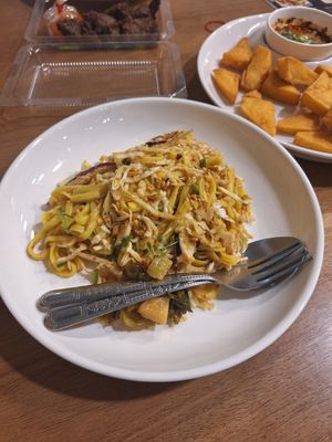 Noodles at Pa Yod Shan Vegetarian Cafe in Chiang Mai