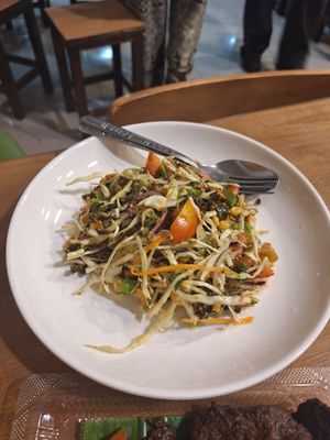 Tea leaf salad at Pa Yod Shan Vegetarian Cafe in Chiang Mai
