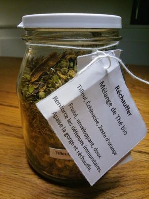 Mélange de thé bio at Kiosque de la Châtaigneraie in Saint Gingolph