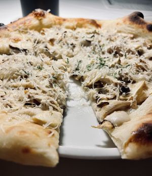Mushroom Bianca Pizza ❤️  at Crossroads Kitchen in Las Vegas