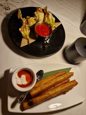 Blossoms and cigars at Crossroads Kitchen in Las Vegas