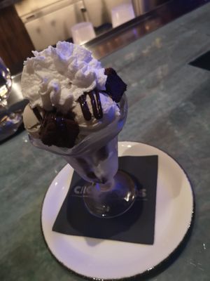 Sundae brownie at Crossroads Kitchen in Las Vegas