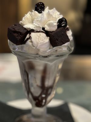 Brownie sundae   at Crossroads Kitchen in Las Vegas