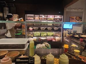 Kitchen at Honest Greens in Porto