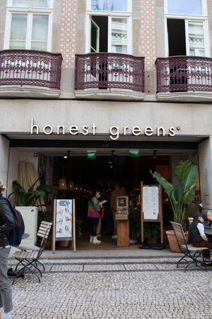 Place  at Honest Greens in Porto