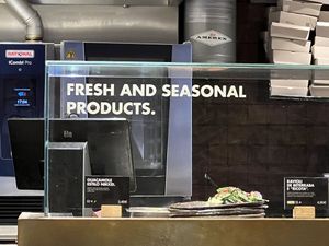 Fresh  at Honest Greens in Porto