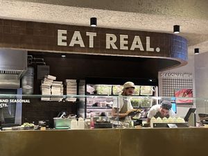 Real   at Honest Greens in Porto