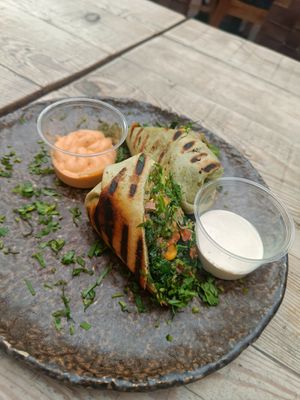  at Honest Greens in Porto