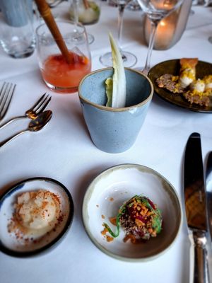 Appetizers with drinks at Restaurant Patrick Devos in Bruges