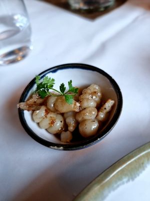 Crosnets on the side at Restaurant Patrick Devos in Bruges