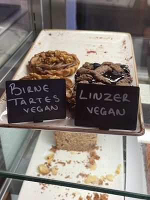 vegan cake  at KARACHO in Aschaffenburg