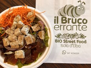 Vegan Poke Bowl  at Il Bruco Errante in Portoferraio