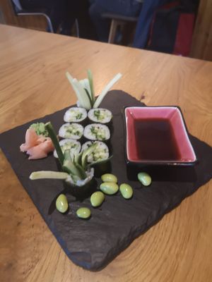 Sushi mit Gurke und Avocado at Mama Thanh in Karlsruhe