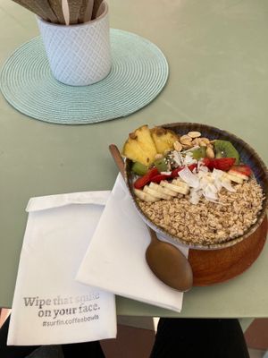  at Surfin Coffee & Bowls in Costa Da Caparica