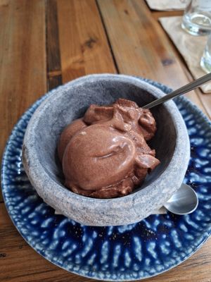 Helado de chocolate at Bresca in Almeria