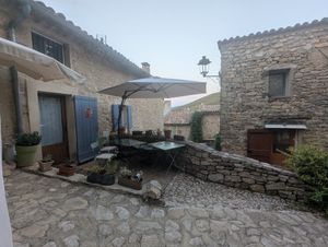 Blick ins Dorf at Le Papillon in Castellet