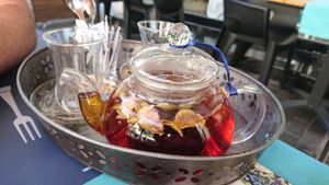 Persian tea at Persia Tenerife in Tenerife