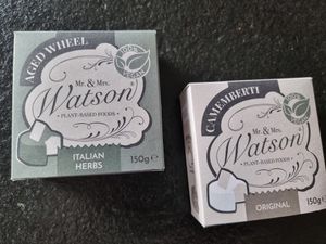 Vegan cheezes at Nieuwe Vaart in Antwerpen