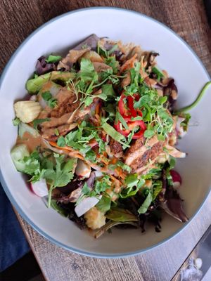 Tempeh salad at The Bach in Dundee