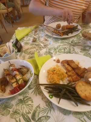 All of the buffet 3 at Hotel Luxor in Bellaria-igea Marina