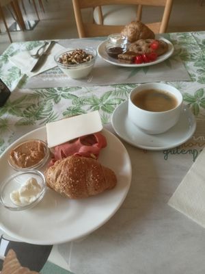 Breakfast at Hotel Luxor in Bellaria-igea Marina