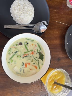 Green Curry just 120BHB, Smoothie 50THB  at Hom Mali Thai Food & Noodle in Ao Nang