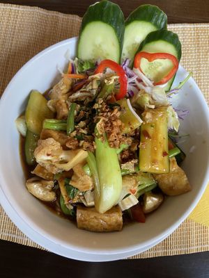 rice noodles with vegetables  at Samadhi in Berlin