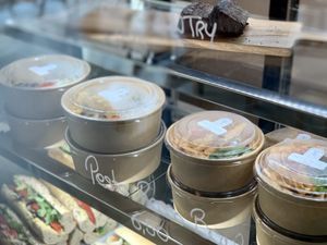 They also offer bowls (scrambled egg / pesto pasta)  at Intense Coffee in Luxembourg City