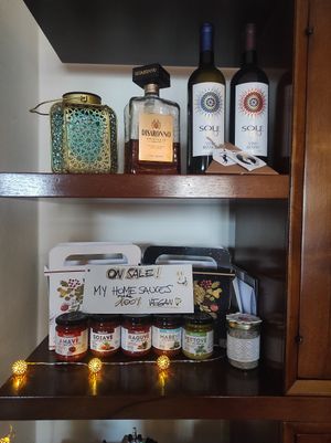 Home sauces at Te lo do io il Vegano / La Stella Vegan in Lierna
