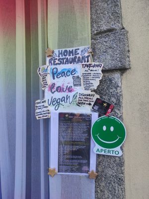 Entrance at Te lo do io il Vegano / La Stella Vegan in Lierna