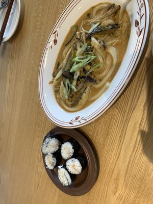   at Five Seventh - 칠분의 오  in Jeju