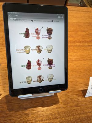 Drink menu at Five Seventh - 칠분의 오  in Jeju