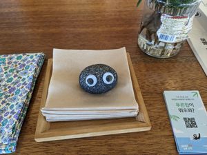 Cute, EEATO? :) at Five Seventh - 칠분의 오  in Jeju