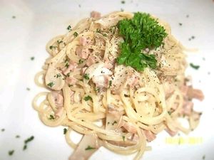 spaghtti cabonara at Kingliew in Phuket