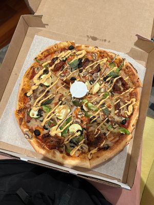 Vegan Giardino at Locali Pizza in Mermaid Beach