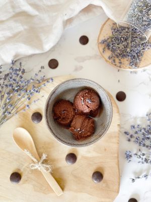  at Valis Fleurbet in Nice